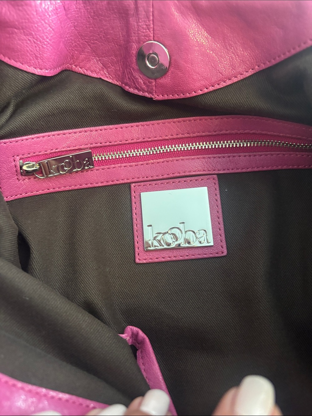 KOOBA BRAND…. MAGENTA PINK LEATHER SHOULDER BAG SILVER HARDWARE STUD DESIGN - Picture 5 of 11